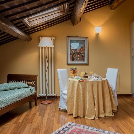 Piazza Nova Guest House Φεράρα Εξωτερικό φωτογραφία