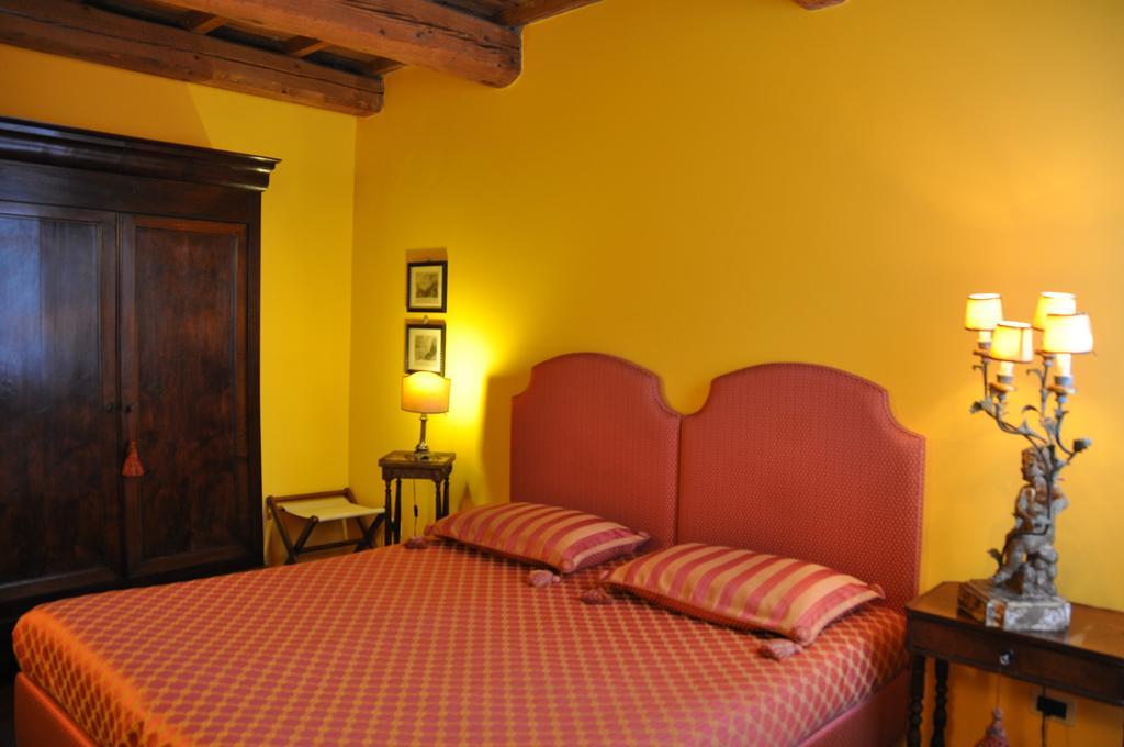 Piazza Nova Guest House Φεράρα Δωμάτιο φωτογραφία