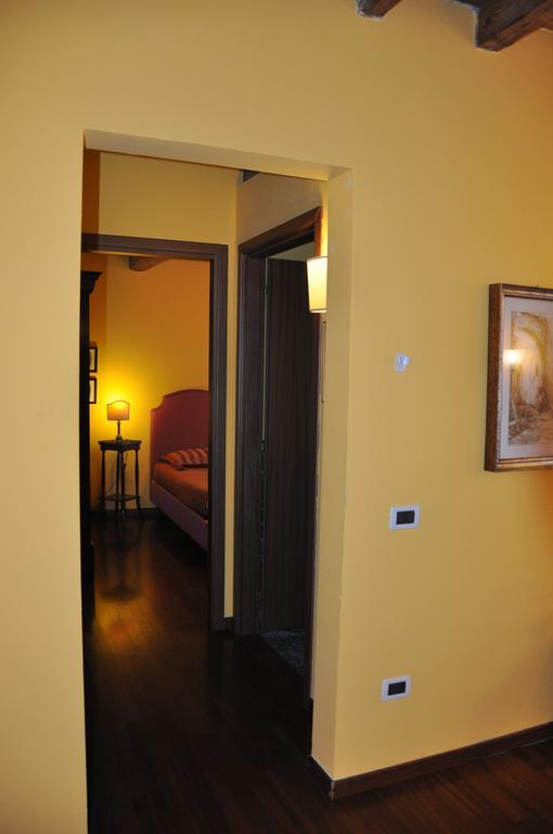 Piazza Nova Guest House Φεράρα Δωμάτιο φωτογραφία