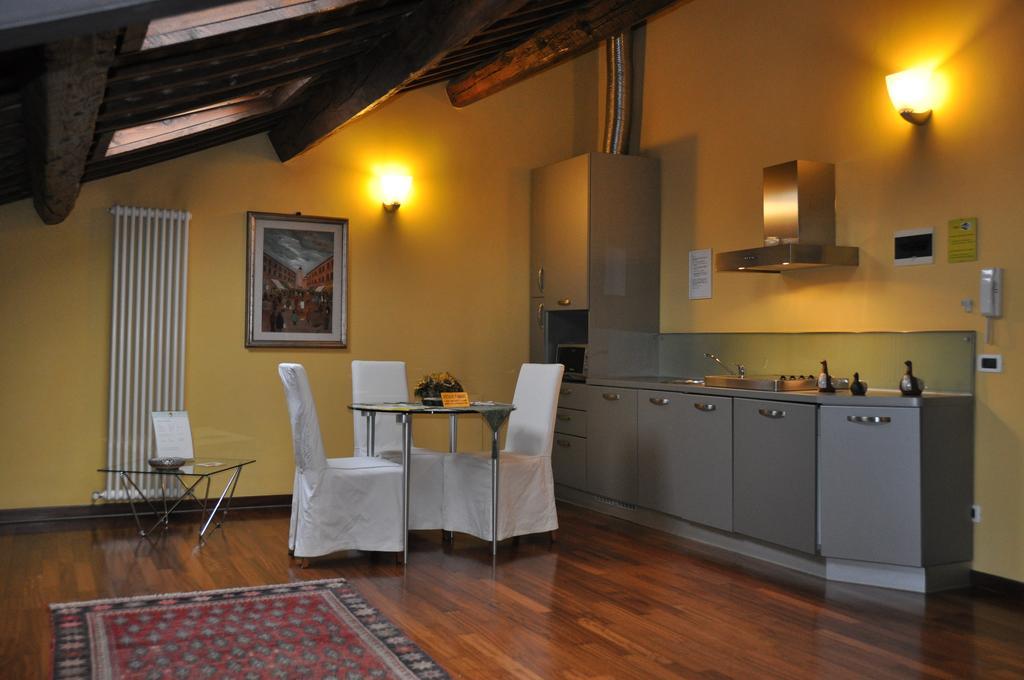 Piazza Nova Guest House Φεράρα Εξωτερικό φωτογραφία
