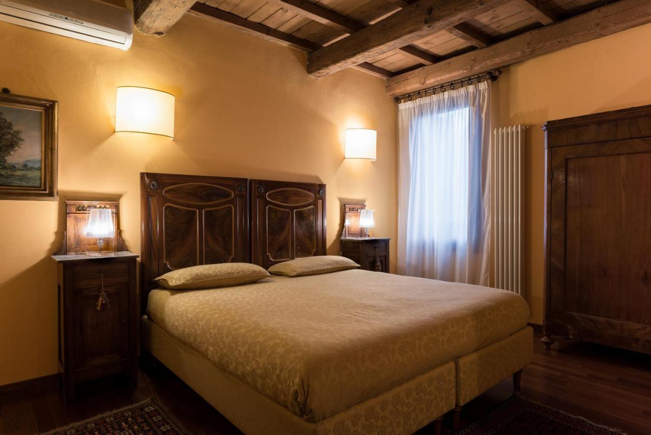 Piazza Nova Guest House Φεράρα Εξωτερικό φωτογραφία